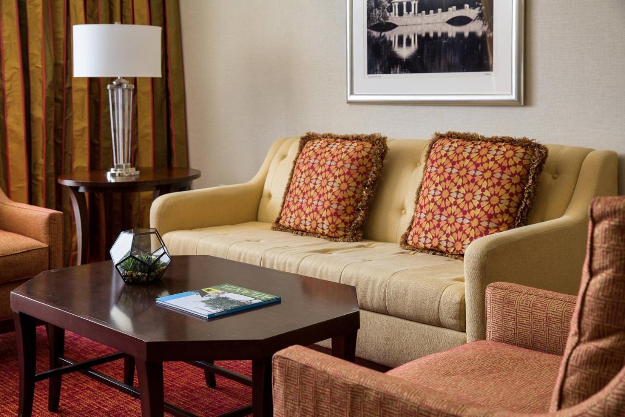 Wyndham Atlanta Buckhead Hotel & Conference Center Екстериор снимка