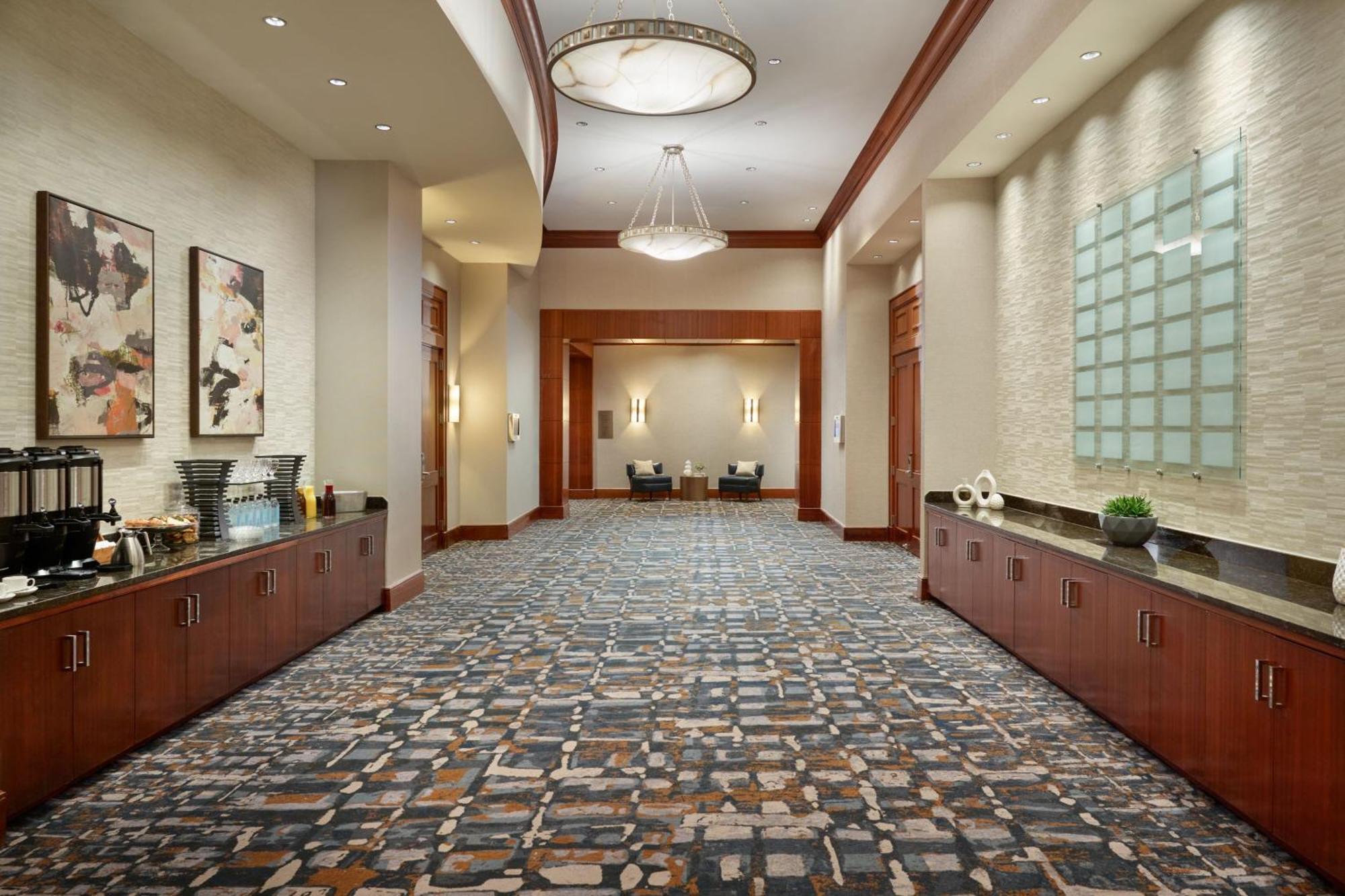 Wyndham Atlanta Buckhead Hotel & Conference Center Екстериор снимка
