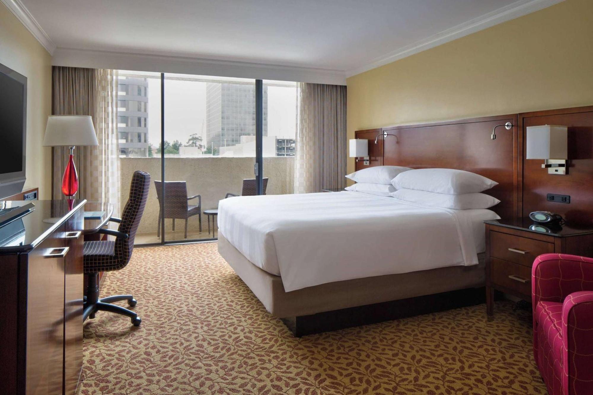 Wyndham Atlanta Buckhead Hotel & Conference Center Екстериор снимка